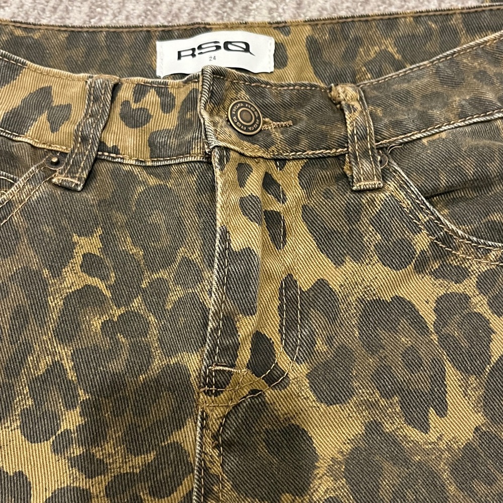 RSQ Leopard Print Women Straight/wide Leg Jeans - Brown and Black size 24 - Picture 9 of 9